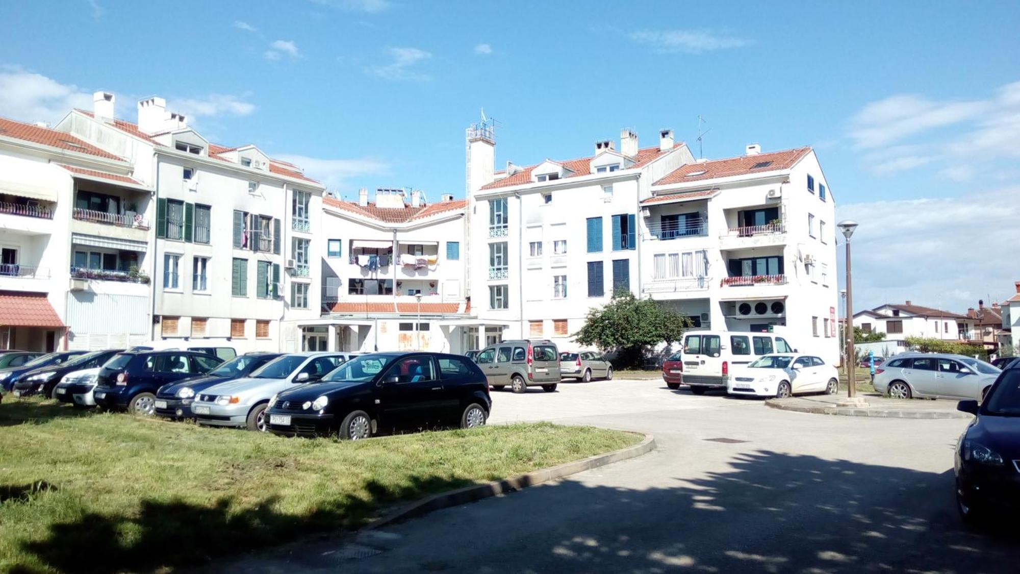 Studio Apartman Lena Umag Exterior foto
